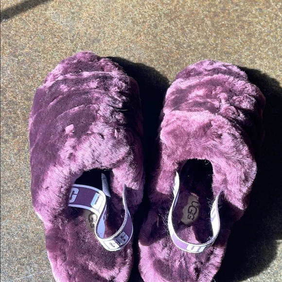 UGG Shoes - UGG Slippers